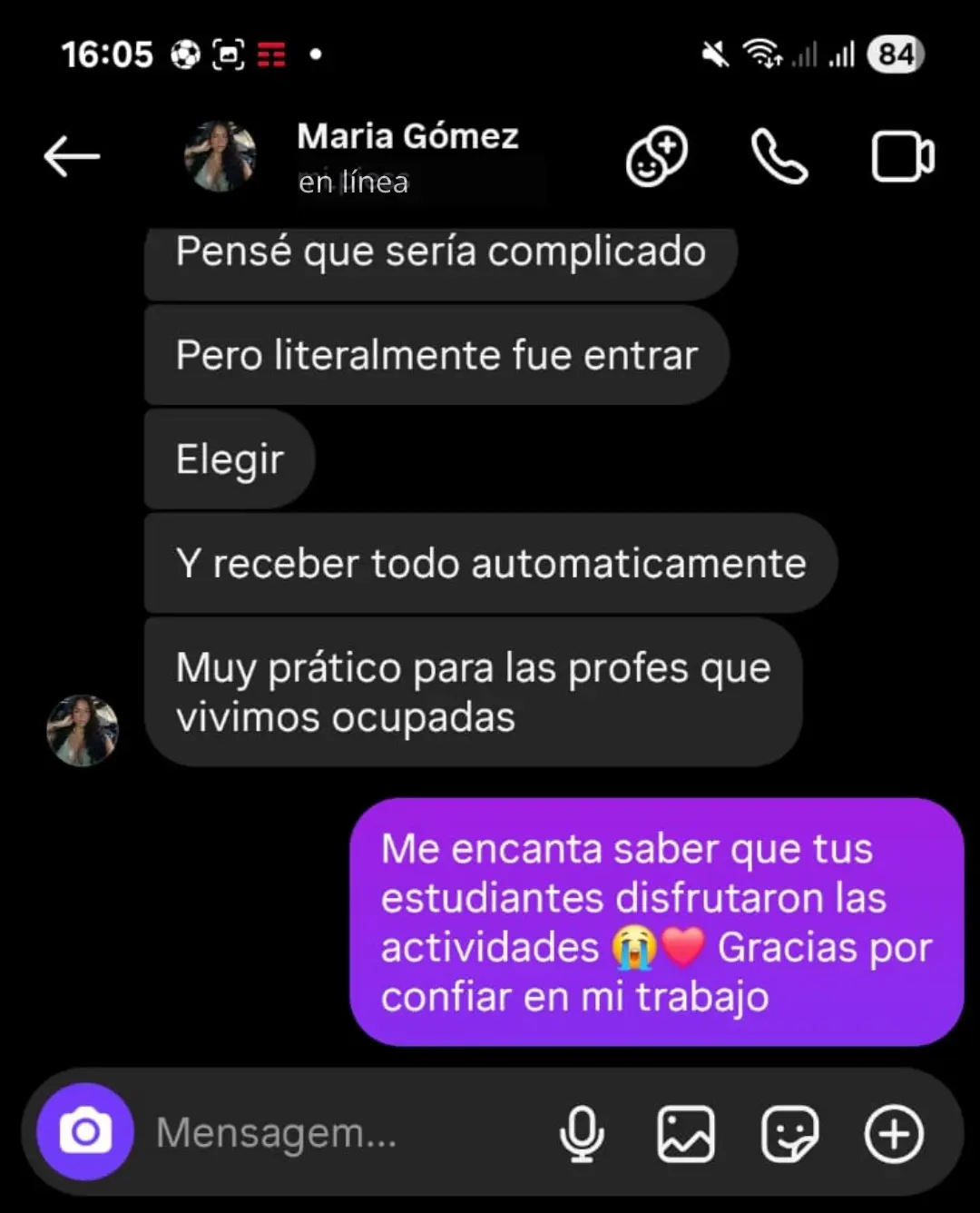 Mensaje de una profesora que usa Clase Exprés